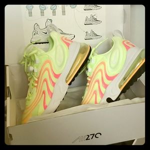 Womens Nike Sneakers